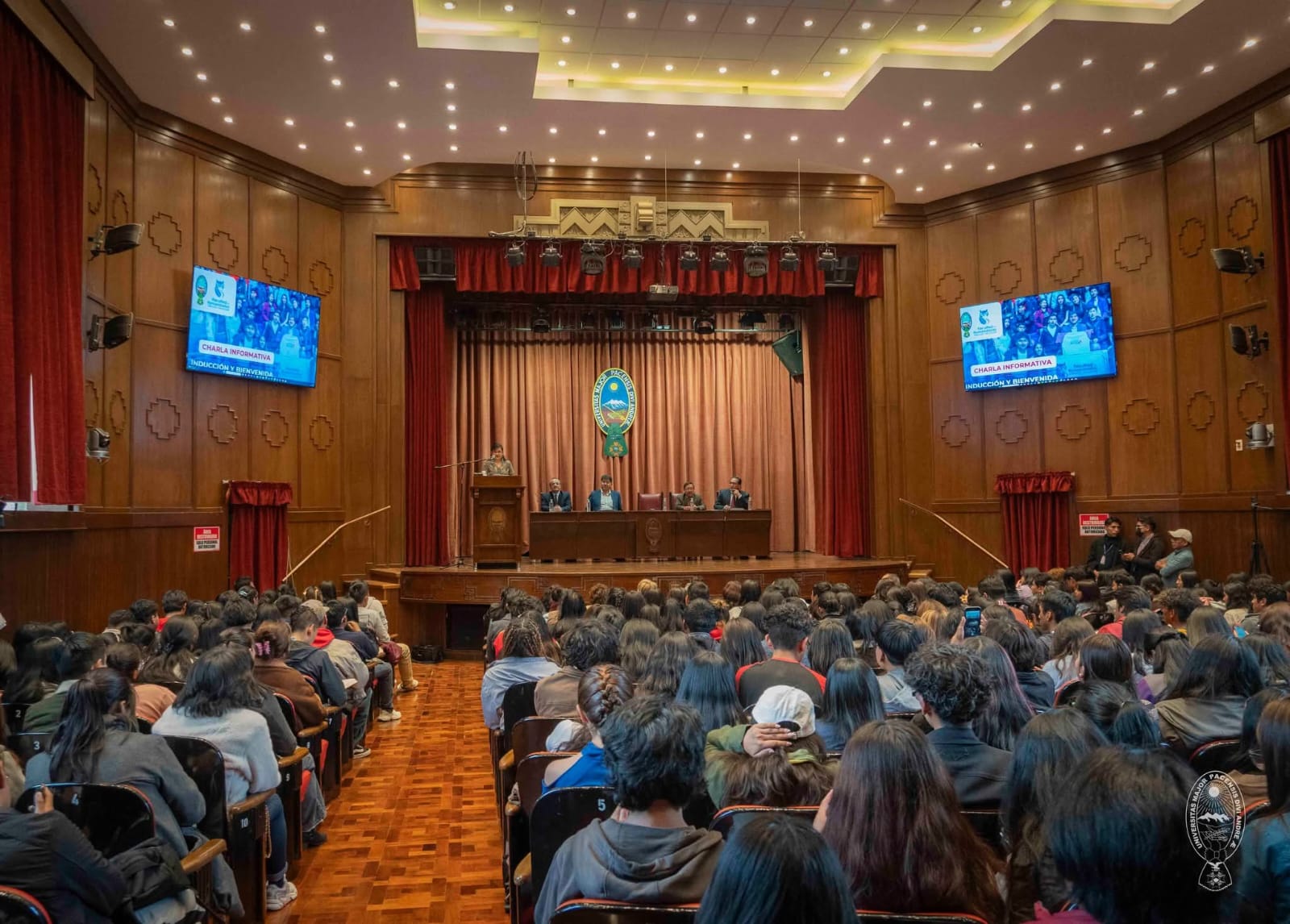 UMSA da la bienvenida a 771 nuevos estudiantes en la Facultad de Humanidades